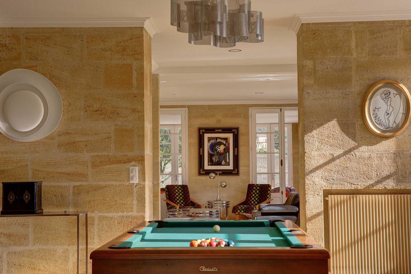 Le billard et les salons en enfilade du Château du Palanquey Le billard et les salons en enfilade du Château du Palanquey