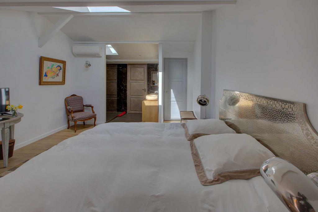 Grand Cru Room — sleeping area